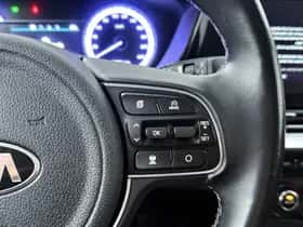 Kia Niro (2021) thumbnail 25