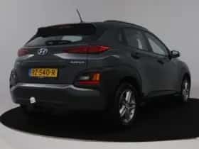 Hyundai Kona (2018) thumbnail 3