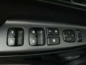 Hyundai Kona (2018) thumbnail 22