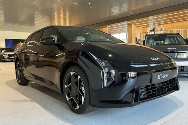 Kia EV4 (2026) thumbnail 4