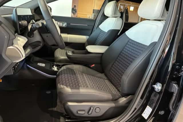 Kia EV4 (2026) thumbnail 6