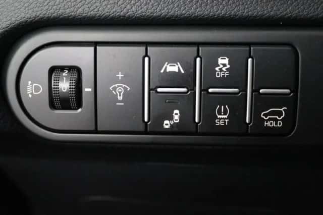 Kia Ceed_Sportswagon (2024) thumbnail 6