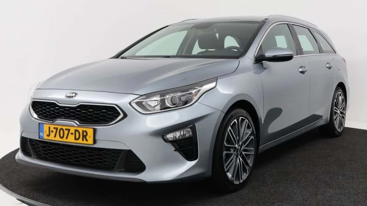 Kia Ceed_Sportswagon (2020) — foto 1