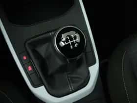 SEAT Arona (2023) thumbnail 16