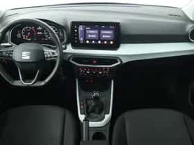 SEAT Arona (2023) thumbnail 4