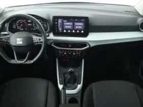 SEAT Arona (2023) thumbnail 5