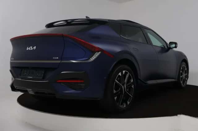 Kia EV6 (2025) thumbnail 3