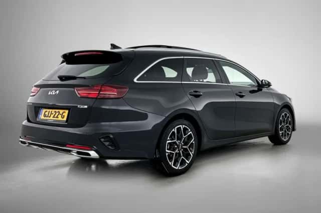 Kia Ceed_Sportswagon (2024) thumbnail 2