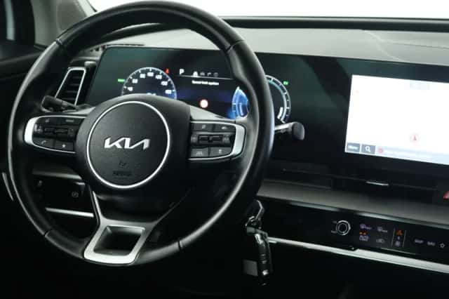 Kia Sportage (2024) thumbnail 6