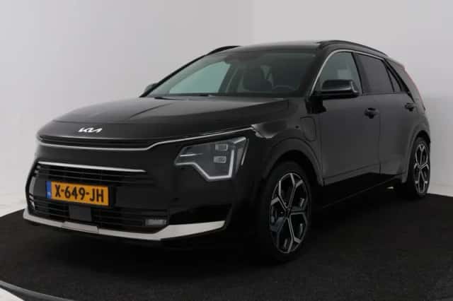 Kia Niro (2023) thumbnail 1