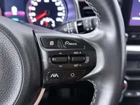 Kia Stonic (2021) thumbnail 18