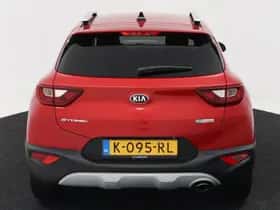 Kia Stonic (2021) thumbnail 26