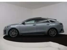 Kia Proceed (2020) thumbnail 4