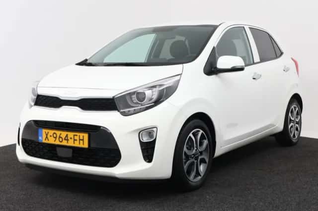 Kia Picanto (2023) thumbnail 1