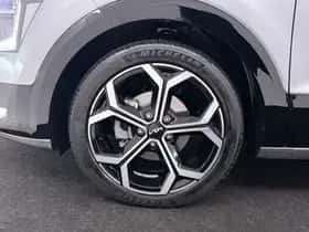 Kia Niro (2022) thumbnail 23