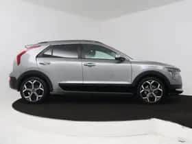 Kia Niro (2022) thumbnail 25