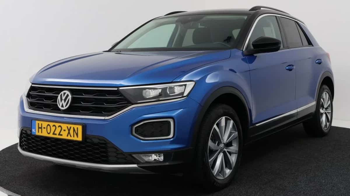 Volkswagen T-Roc (2020) — foto 1