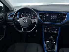 Volkswagen T-Roc (2020) thumbnail 4