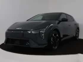 Kia EV4 (2026) thumbnail 2