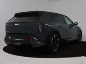Kia EV4 (2026) thumbnail 2