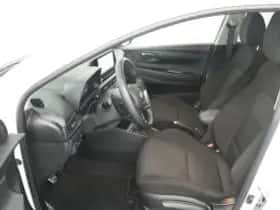 Hyundai Bayon (2025) thumbnail 6