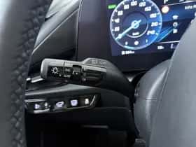 Kia Niro (2023) thumbnail 16