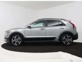 Kia Niro (2023) thumbnail 4