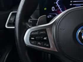 BMW 3_Serie (2022) thumbnail 15