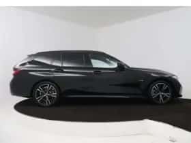 BMW 3_Serie (2022) thumbnail 3