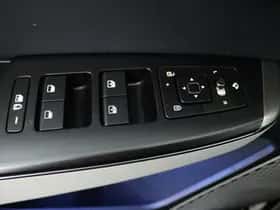 Kia EV6 (2025) thumbnail 4