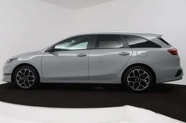 Kia Ceed_Sportswagon (2025) thumbnail 4