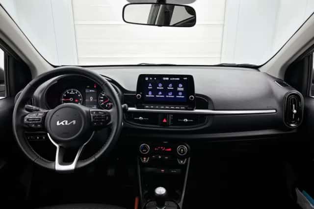 Kia Picanto (2024) thumbnail 4