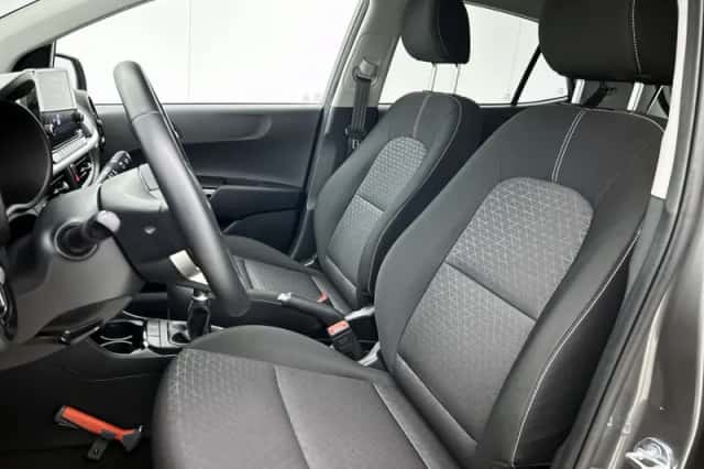Kia Picanto (2024) thumbnail 5