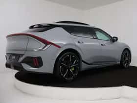 Kia EV6 (2025) thumbnail 2