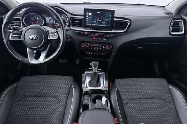 Kia Ceed Sportswagon (2019) thumbnail 4