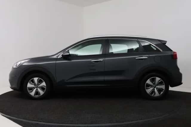 Kia Niro (2019) thumbnail 3