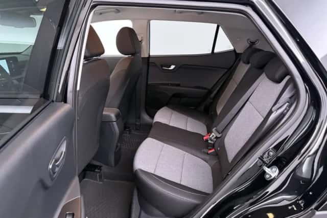 Kia Stonic (2026) thumbnail 6