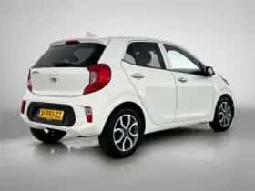 Kia Picanto (2024) thumbnail 3