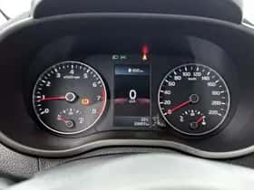 Kia Picanto (2024) thumbnail 9