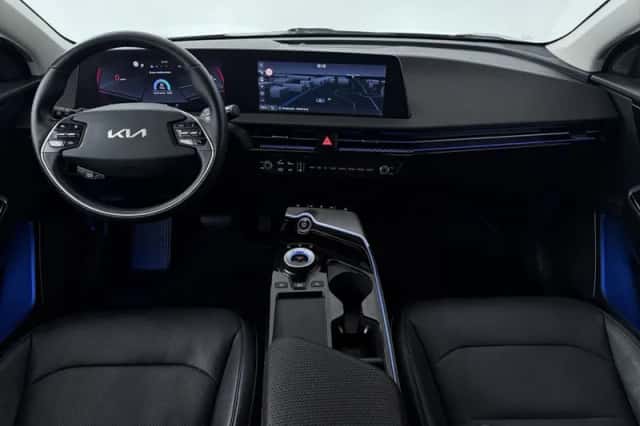 Kia EV6 (2021) thumbnail 3