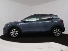 Kia Stonic (2025) thumbnail 3