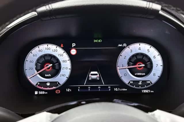 Kia XCeed (2024) thumbnail 6