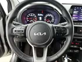 Kia Picanto (2024) thumbnail 16