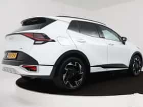 Kia Sportage (2023) thumbnail 2