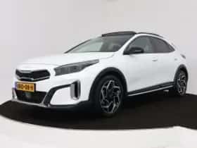 Kia XCeed (2025) thumbnail 2