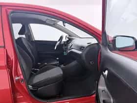 Kia Picanto (2015) thumbnail 22
