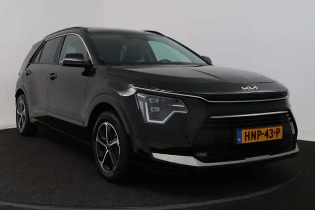 Kia Niro (2025) thumbnail 4