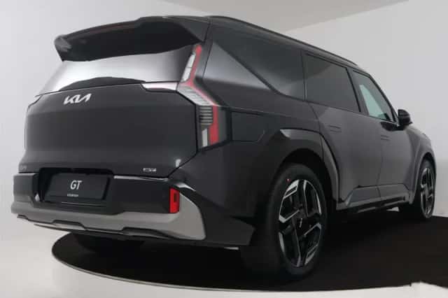 Kia EV9 (2026) thumbnail 3