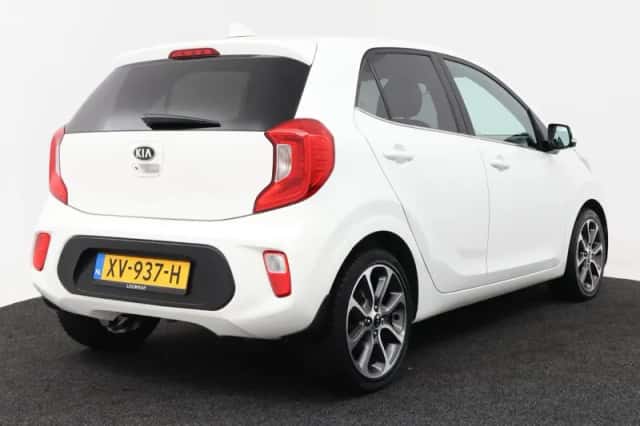 Kia Picanto (2019) thumbnail 2