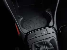 Kia Picanto (2023) thumbnail 18